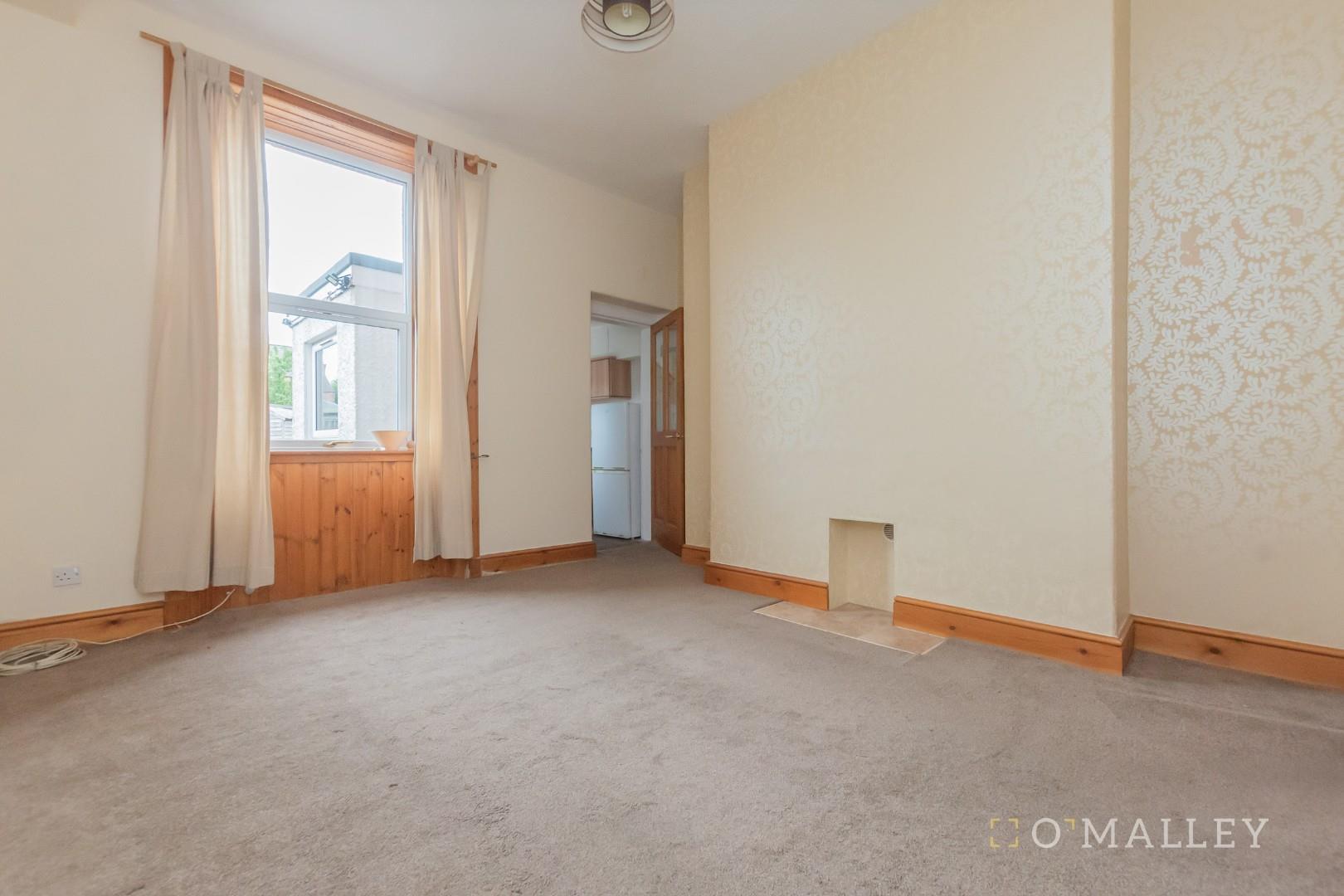 6. Living Room 1.jpg